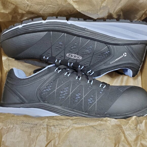 KEEN Utility Women's CSA Vista Energy Carbon Fibre Toe Safety Shoes | 9M - Picture 3 of 14